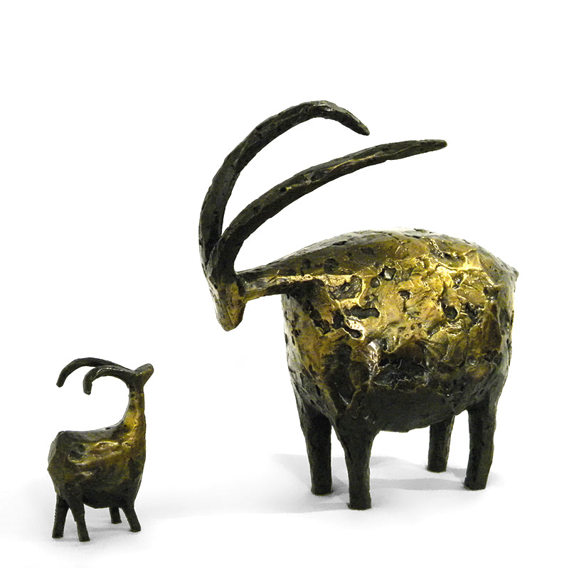 Bronze Sculptures: Ancient Symbols, Modern Attitude
