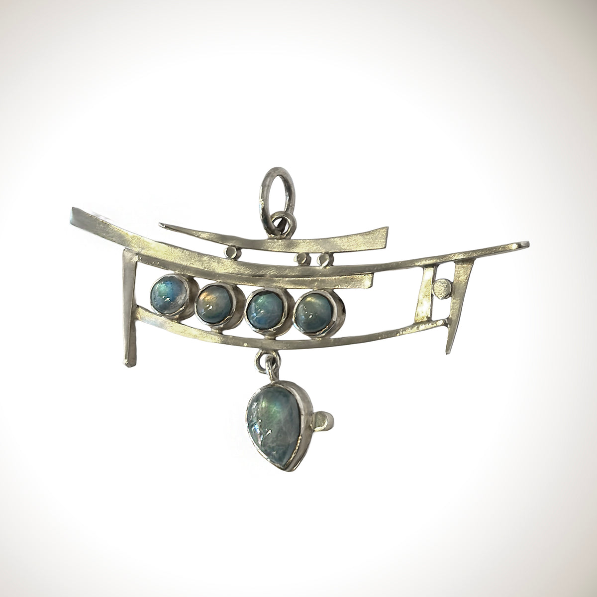 Sterling Silver Labradorite Pendant